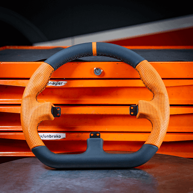 Asetek SimSports Asetek closed d orange leather